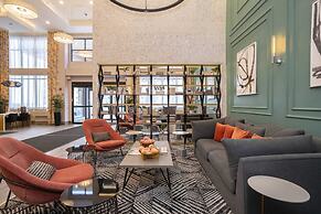 Sandman Signature Sherwood Park Hotel