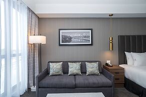 Sandman Signature Sherwood Park Hotel