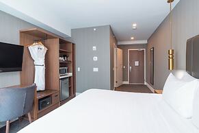 Sandman Signature Sherwood Park Hotel