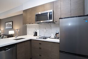 Sandman Signature Sherwood Park Hotel