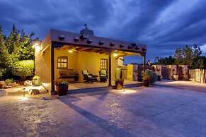 Los Valverde - Exclusive Luxury Home, Unsurpassed Views, Pool and Hot 