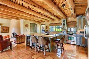 Los Valverde - Exclusive Luxury Home, Unsurpassed Views, Pool and Hot 