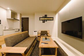 Grand Base Karatsuekiminami