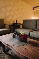 Grand Base Karatsuekiminami