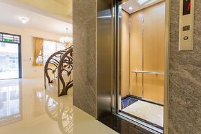 When Happiness Knock Your Door