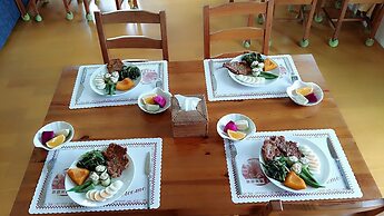 Dong Hua Dream House