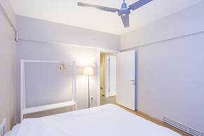 City Style Penthouse in Downtown