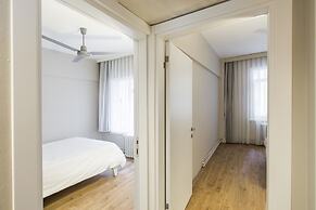 City Style Penthouse in Downtown