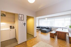 City Style Penthouse in Downtown