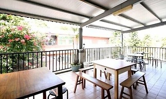 Sun Moon Flower Homestay