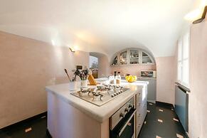 JOIVY Astonishing Sea View Apartment in Verezzi