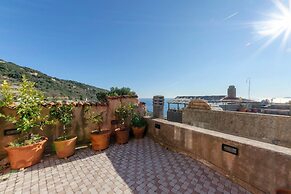 JOIVY Astonishing Sea View Apartment in Verezzi