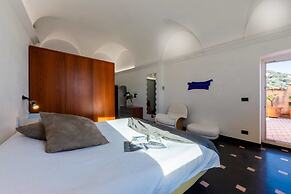 JOIVY Astonishing Sea View Apartment in Verezzi