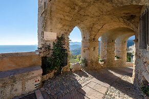JOIVY Astonishing Sea View Apartment in Verezzi