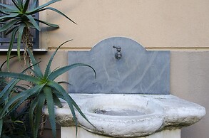 JOIVY Nervi Charming Flat Santarosa