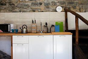 JOIVY Grandpa Rock House