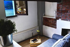 JOIVY Grandpa Rock House