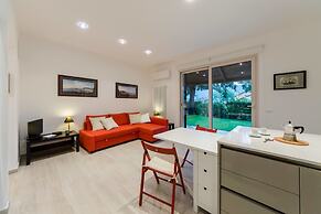 JOIVY Golf Garlenda - Charming Villa Guest House