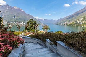 JOIVY Stylish Flat w/ Garden