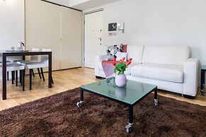 JOIVY Stylish Flat w/ Garden