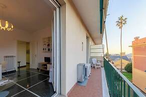 JOIVY Family Flat Vicino al Mare a Genova Quinto