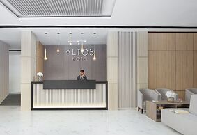 Altos Hotel