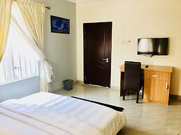 Milestone Hotel Annex