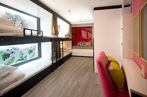 T&Q Hostel Broad and Narrow Alley Branch