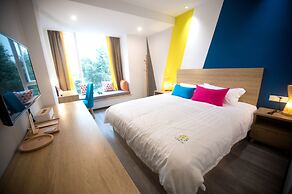 T&Q Hostel Broad and Narrow Alley Branch