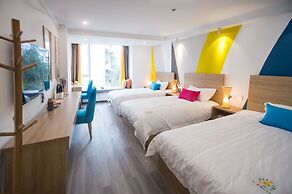 T&Q Hostel Broad and Narrow Alley Branch