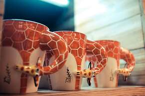 T&Q Hostel Broad and Narrow Alley Branch