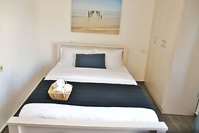 2R full of charm and style at heart of Florentine