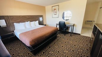 Falls Lodge and Suites