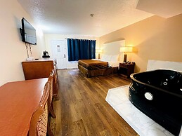 Falls Lodge and Suites