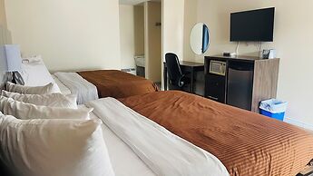 Falls Lodge and Suites