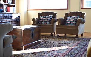 Pardal Apartment by JC