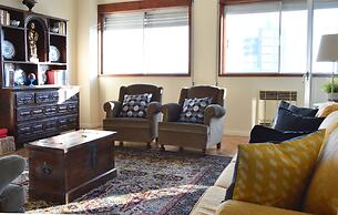 Pardal Apartment by JC