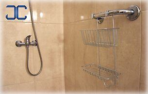 Pardal Apartment by JC