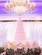 Jolly Suites Petkasem