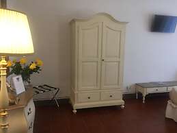 Palazzo Mari Suite & Rooms