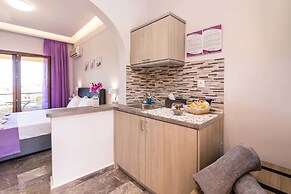 Loukia Luxury Apartments