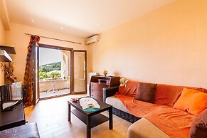 Loukia Luxury Apartments