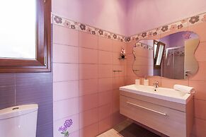 Loukia Luxury Apartments