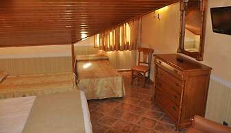 Hostal La Font