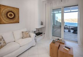 Mykonian house in Elia beach by GHH