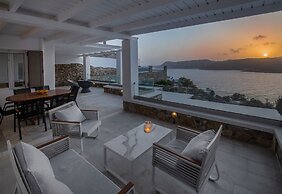 Mykonian house in Elia beach by GHH