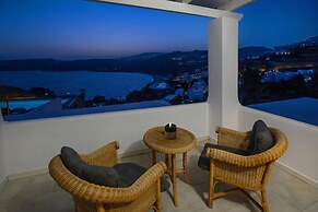 Mykonian house in Elia beach by GHH