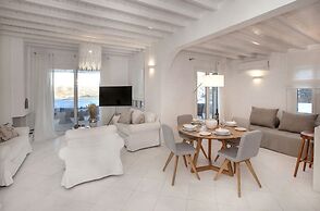 Mykonian house in Elia beach by GHH