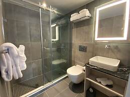 Wingate by Wyndham New York Midtown South/5th Ave