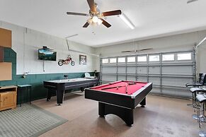6BR Pool Home Windsor Palms by SHV-2238